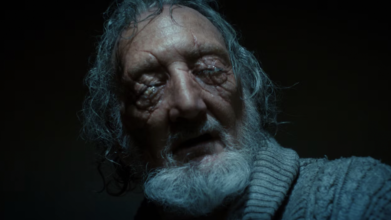 Robert Englund's Victor Creel blinded in Stranger Things.