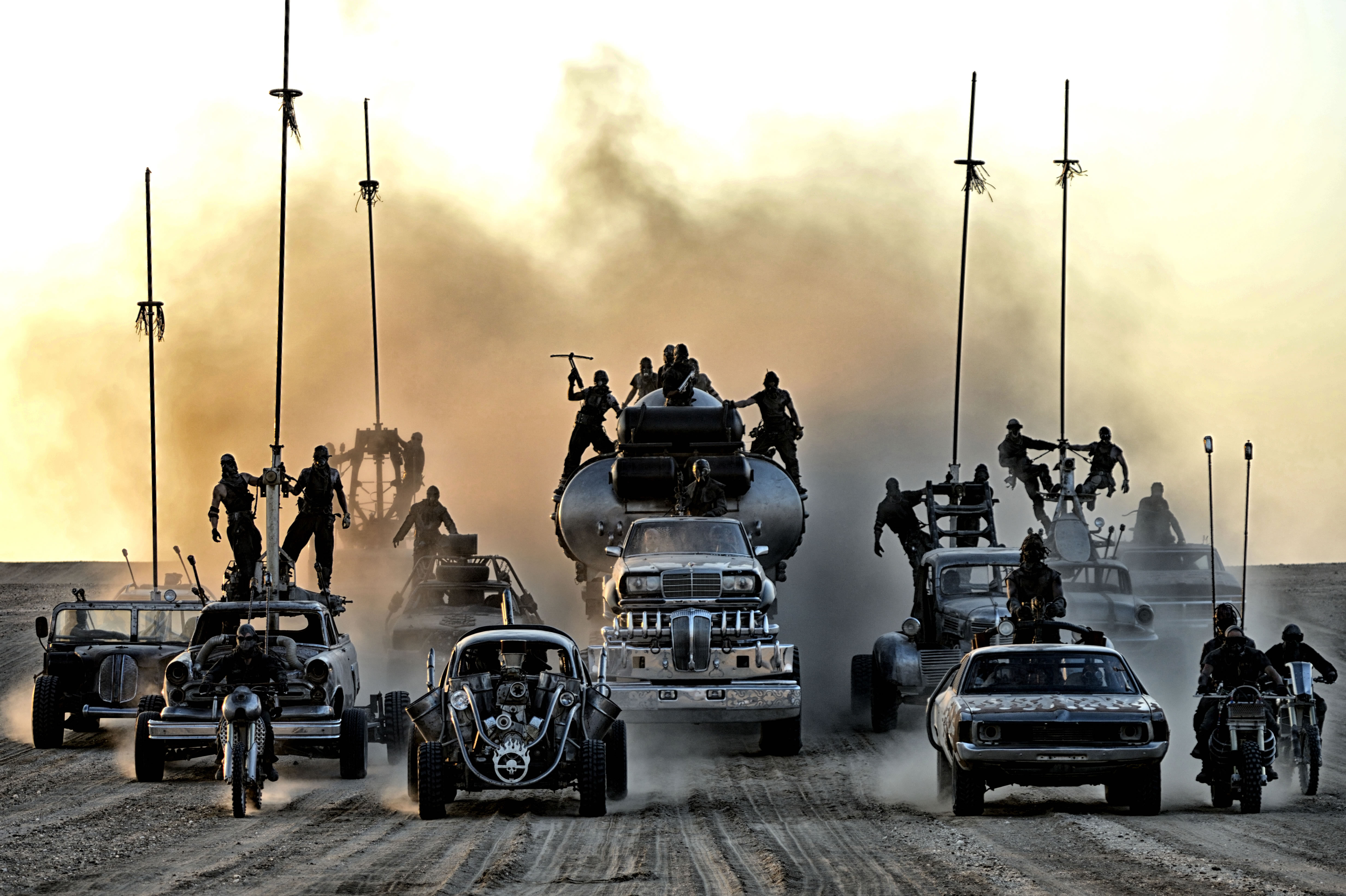 Mad Max: Fury Road' Sans CGI is Still Better Than Most Action Movies -  Bloody Disgusting