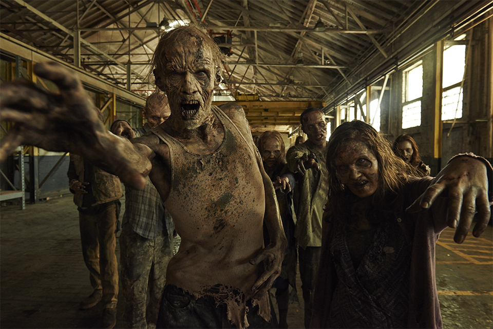 AMC_TWD_Gallery__Zombie_Gallery_2852 Bloody Disgusting!