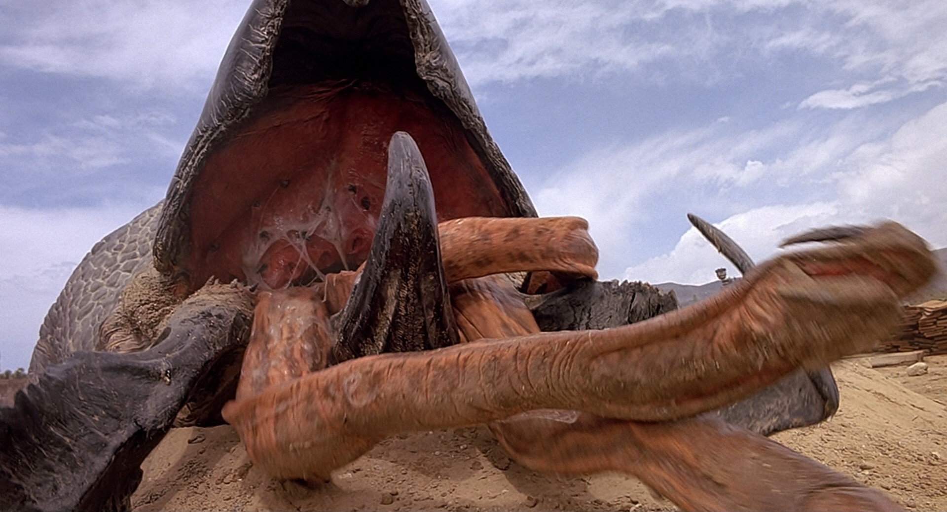 The Entire 'Tremors' Franchise is Now Streaming on Netflix! - Bloody  Disgusting