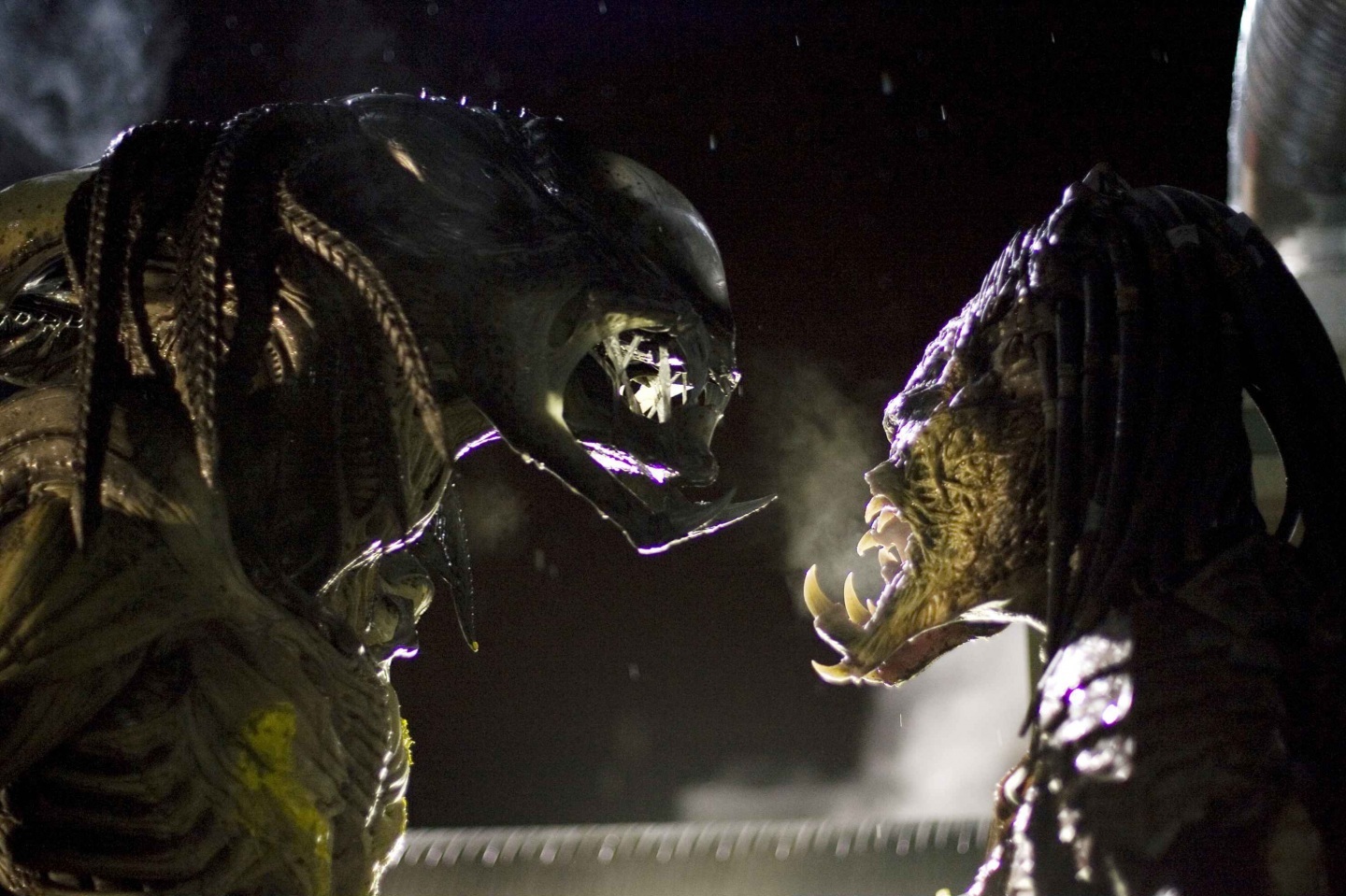 Sigourney Weaver Says 'Alien vs Predator' Depressed Her - Bloody