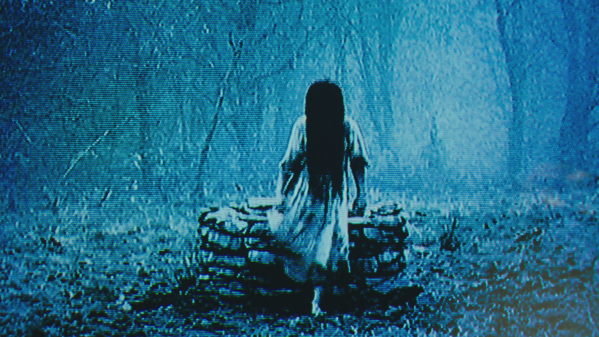 Colorful New 'Rings' Images Highlighted by Samara's Return - Bloody  Disgusting