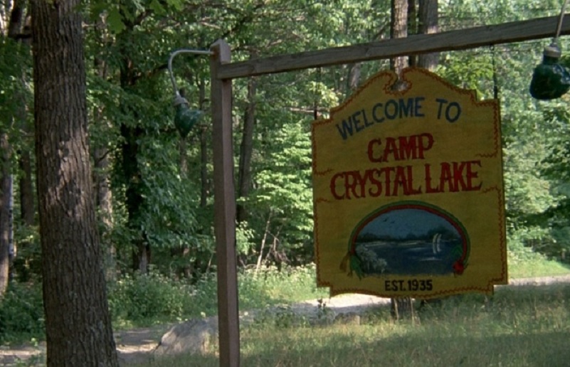 friday the 13th camp crystal lake accessory pack