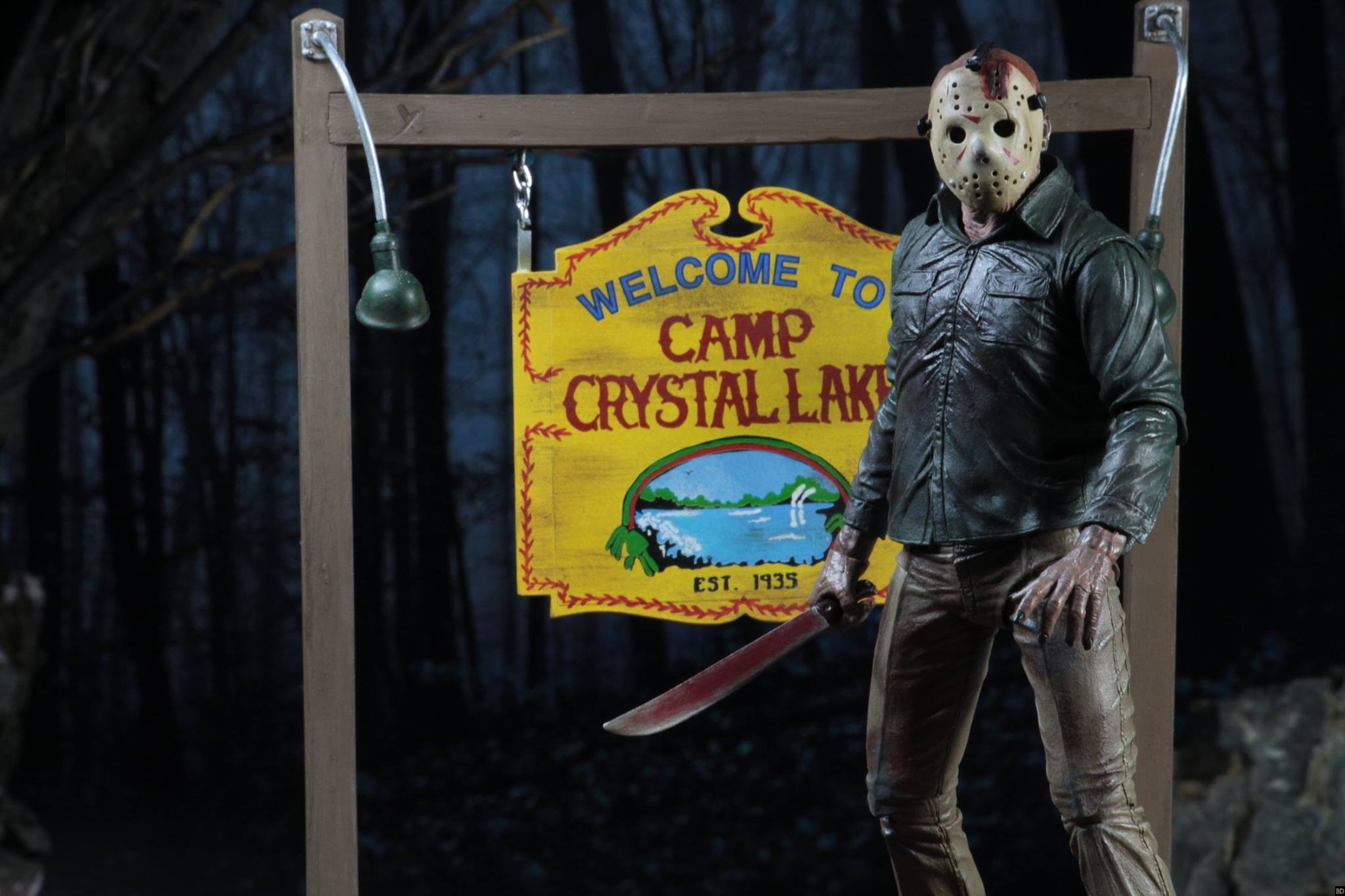 NECA's Camp Crystal Lake Accesory Pack is the Coolest Way to Display Your  Jason Toys - Bloody Disgusting