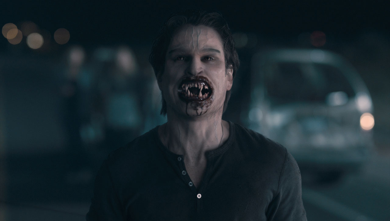 Review] WEREWOLF BY NIGHT (2022, Disney+) The MCU Does Horror Right - Bring  On The Classic Monster Movie Charm - Gruesome Magazine