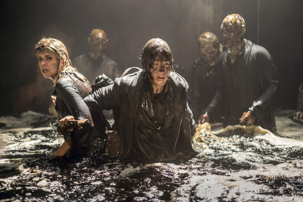 Fear the Walking Dead" Season 4 Looks Wild! - Bloody Disgusting