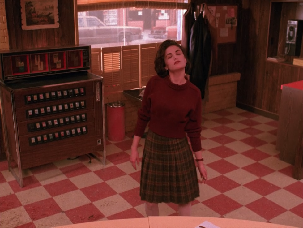 Listen to the Sounds: A Retrospective of the Music of Twin Peaks ...