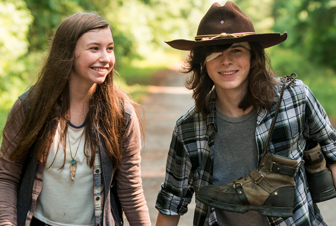 The Walking Dead's" Katelyn Nacon Leads New "Light As a Feather" Cast -  Bloody Disgusting
