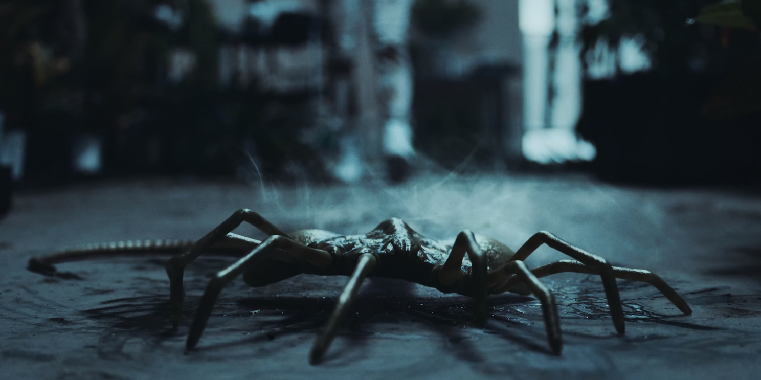 Facehugger Attacks in New 'Alien' Universe Short Film 'Alien: Specimen' -  Bloody Disgusting