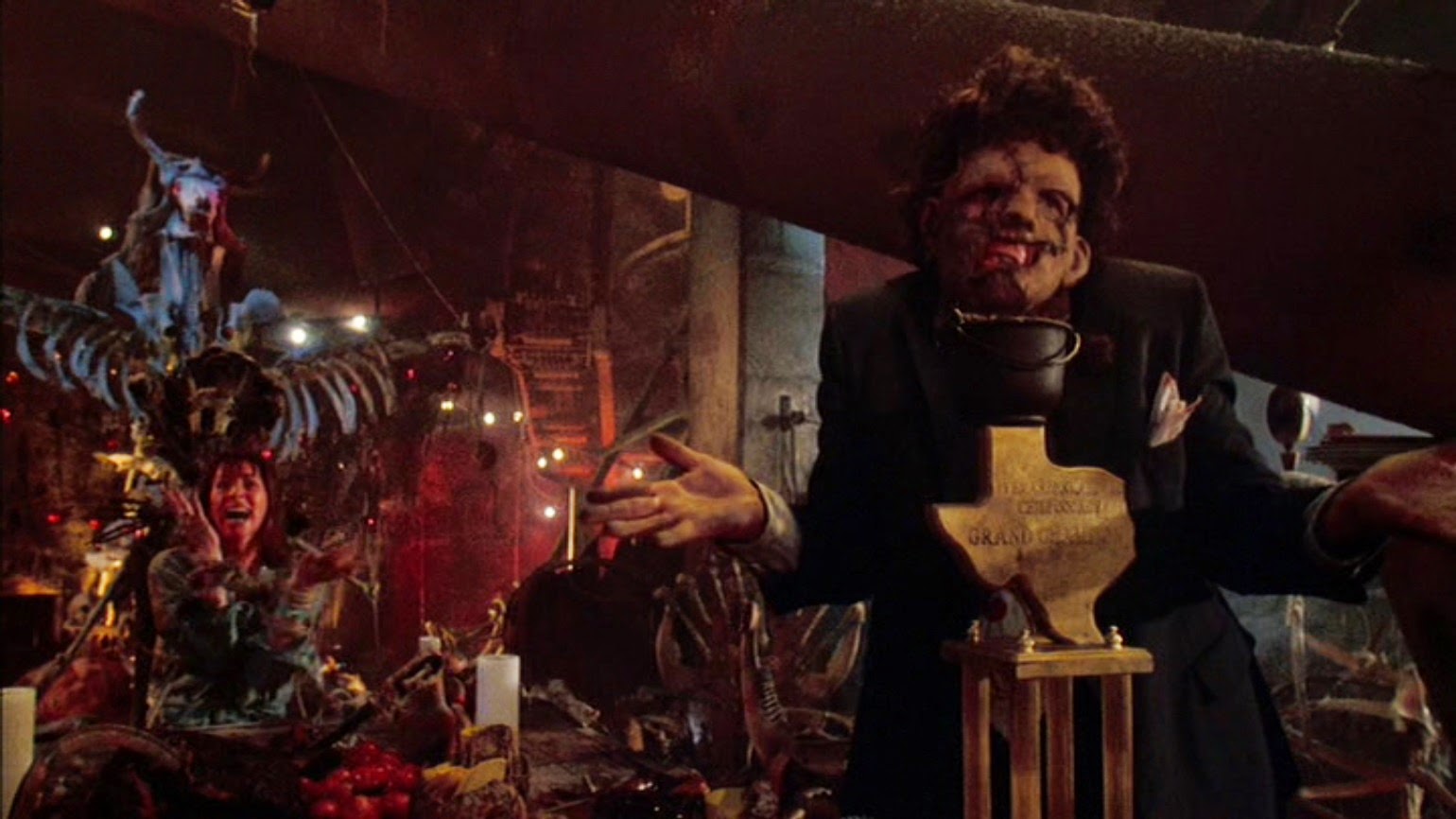 It Came From the '80s] The Gory Comedy of 'The Texas Chainsaw Massacre 2' -  Bloody Disgusting