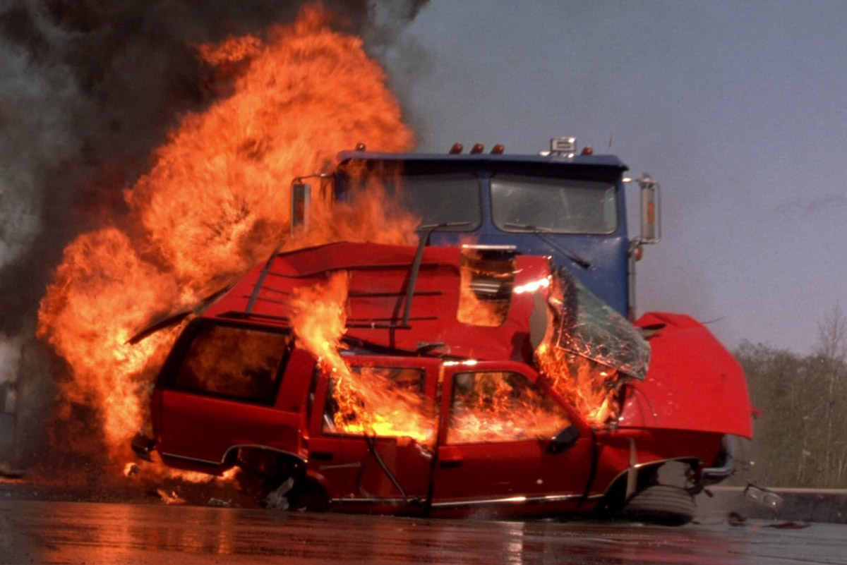The Highway Nightmare of ‘Final Destination 2’ Still Induces Anxiety [Scene Screams]