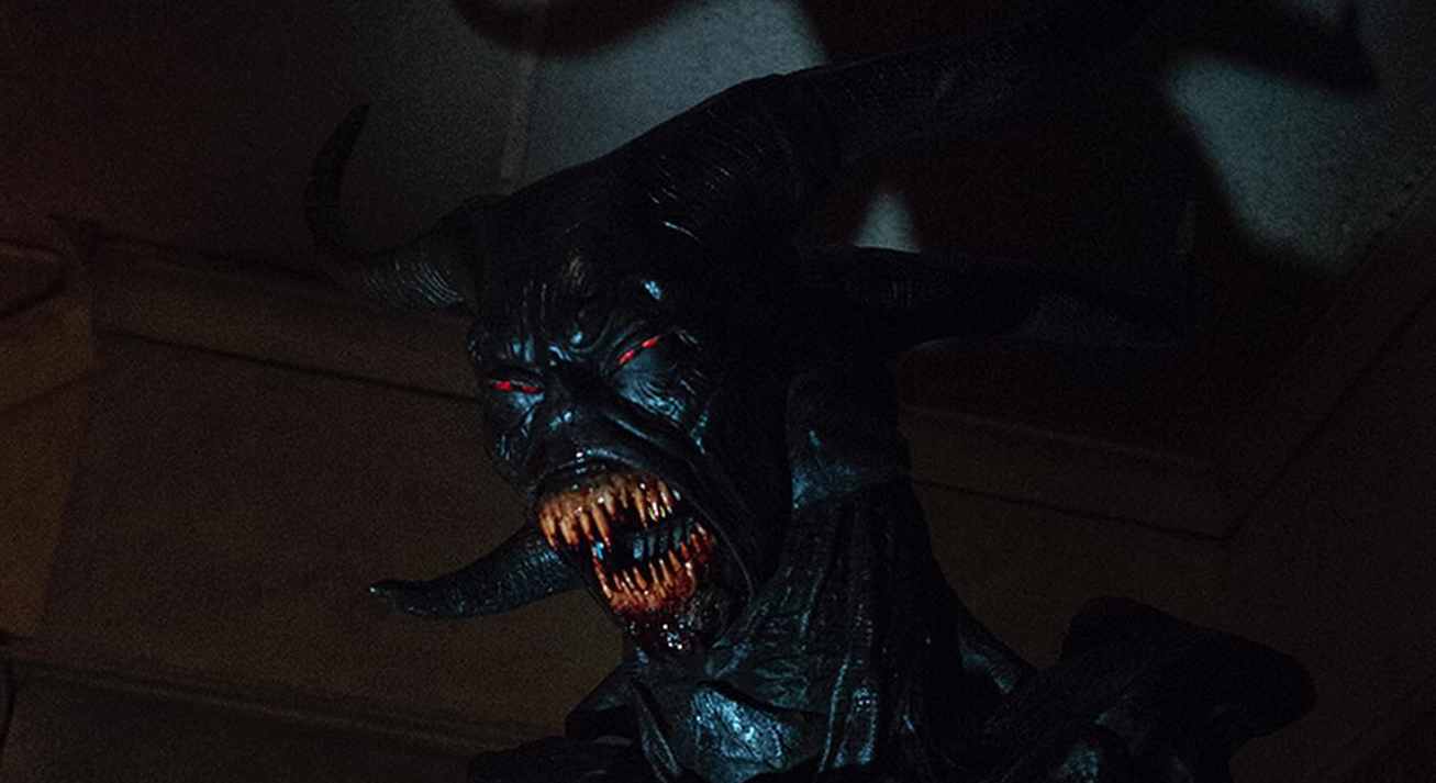 The Conjuring 2 James Wan Shares Images Of The Animatronic Demon That Was Replaced By Valak Bloody Disgusting