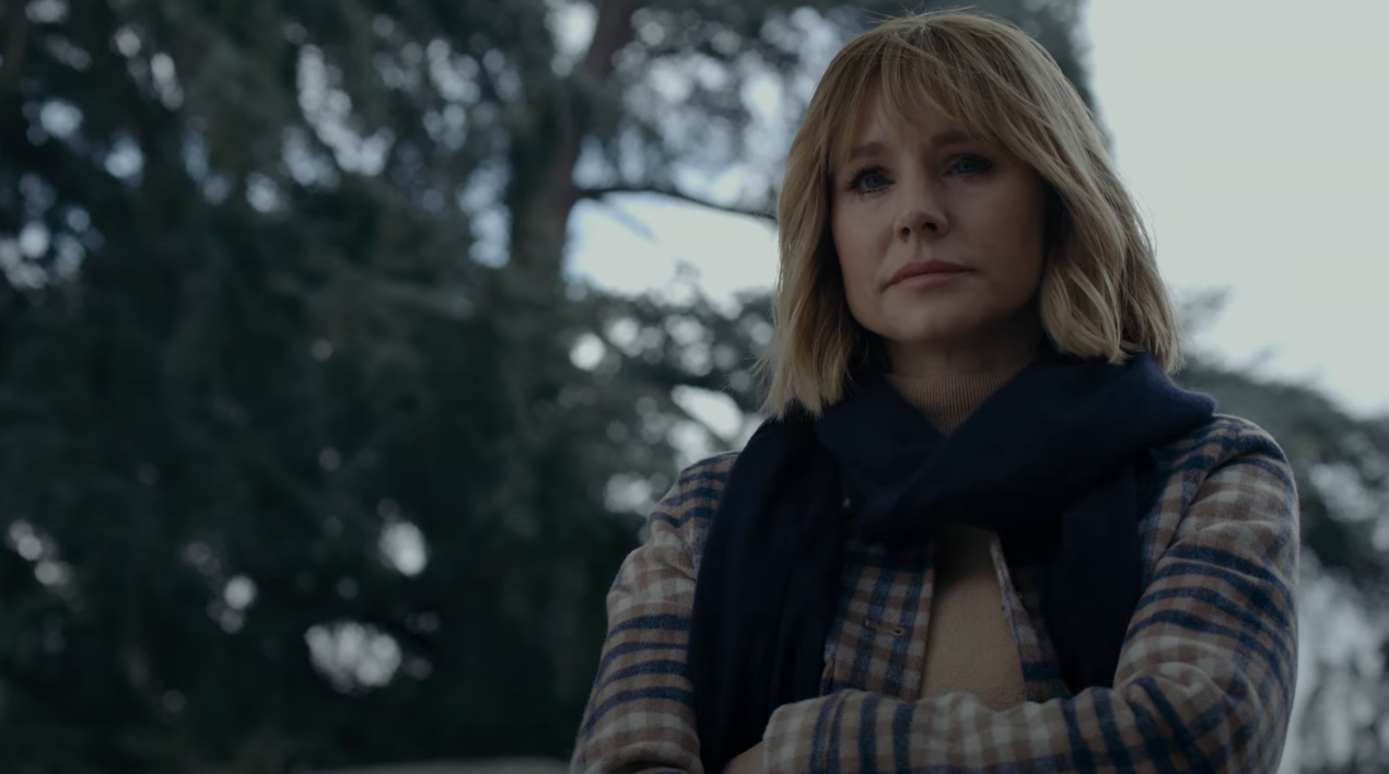 Kristen Bell is "The Woman in the House Across the Street from the Girl in  the Window" in Upcoming Netflix Series [Trailer] - Bloody Disgusting
