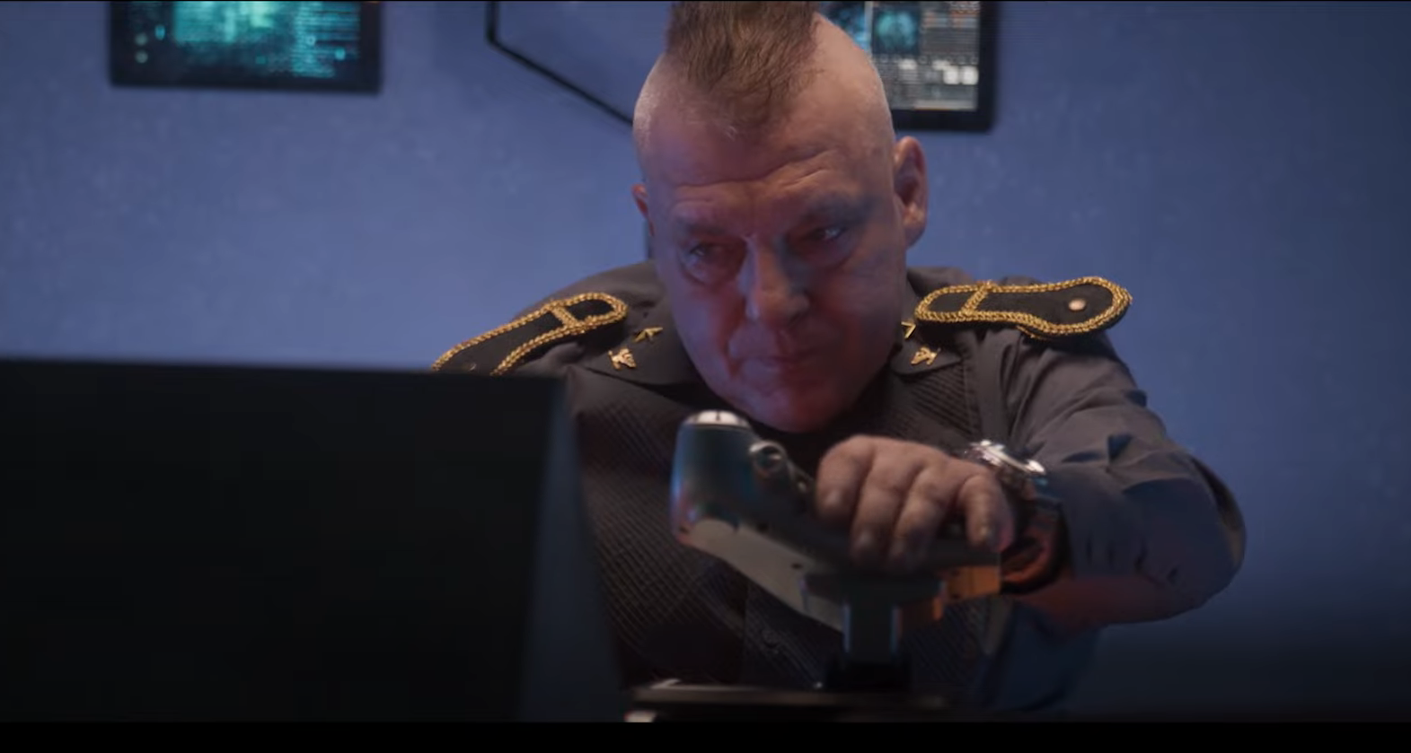 Battle for Pandora' Trailer - 'Avatar' Mockbuster Is a Sci-fi Horror Movie  Starring Mohawk Tom Sizemore - Bloody Disgusting