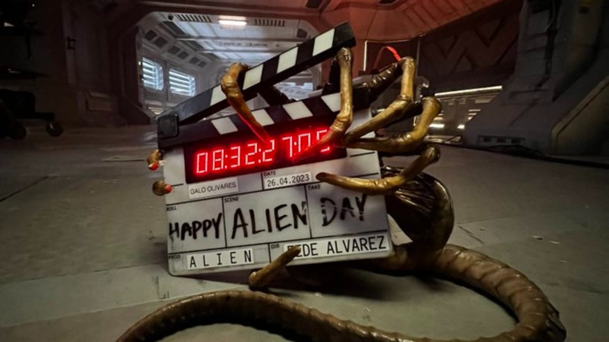Exclusive: Alien Vs Predator Movie In Development For Hulu, Plot Details  Revealed