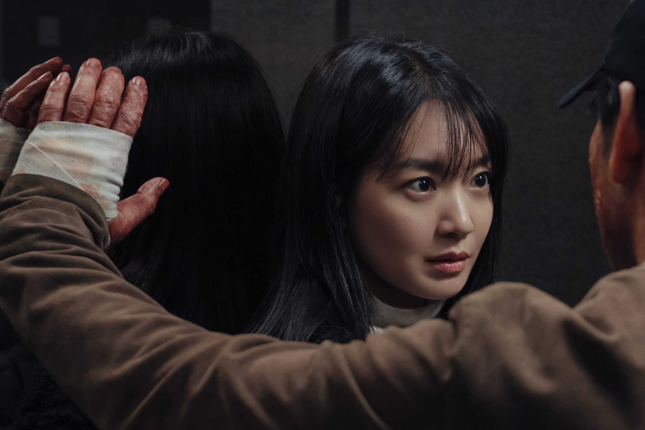 ‘Karma’ – Netflix’s Korean Thriller Series Stars ‘Squid Game’ Actor Park Hae-Soo [Trailer]