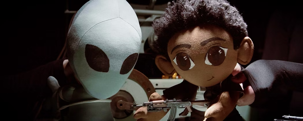 Puppets, Zombies and Aliens Run Amok in ‘Apocalypse Love’ [Review]
