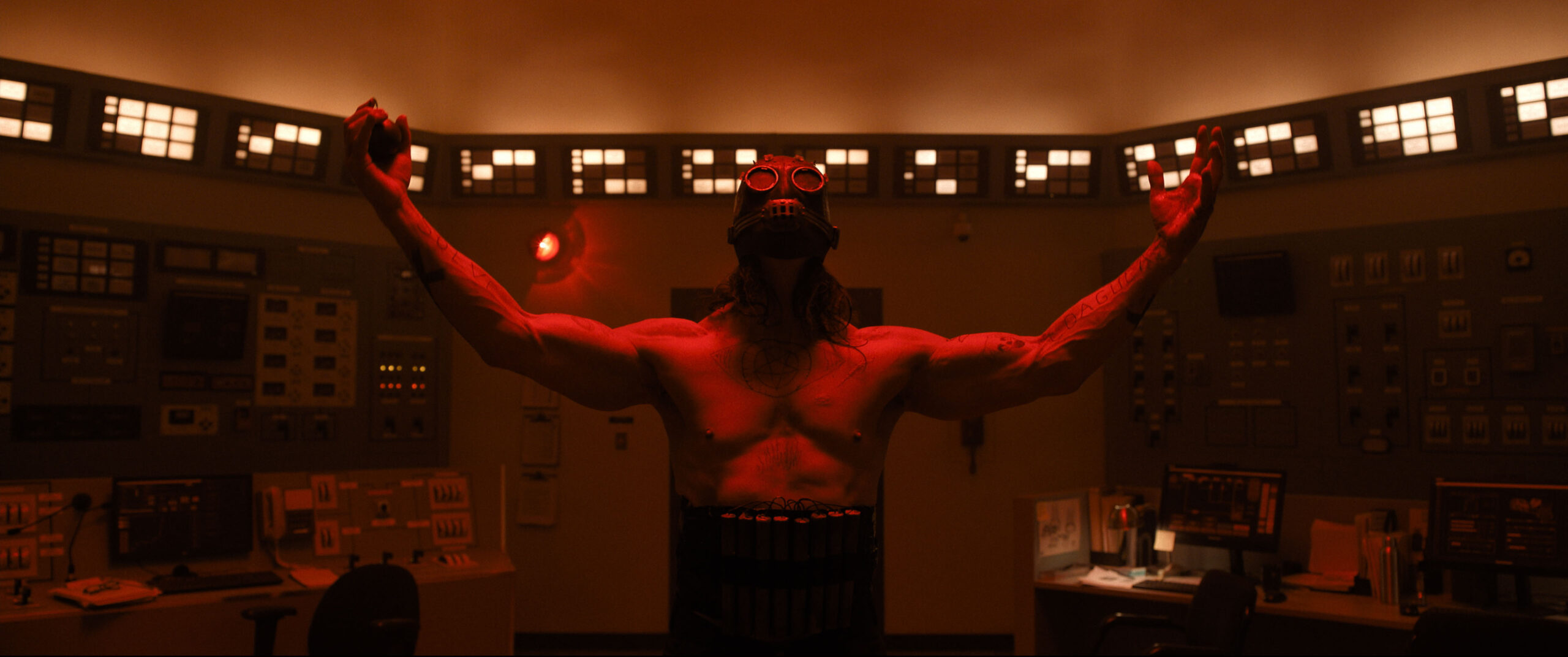 Psycho Killer review - Masked killer with TNT strapped to torso