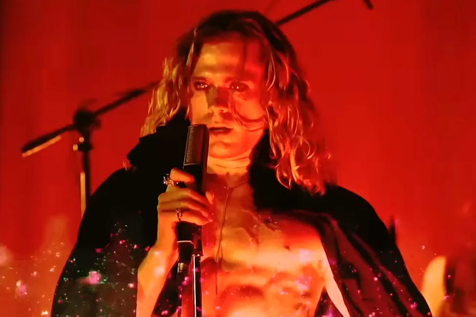 The Vampire Lestat Single Butterscotch Bitch